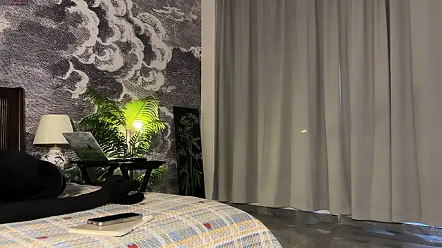 grandeeney online show from 24, 2, 2026