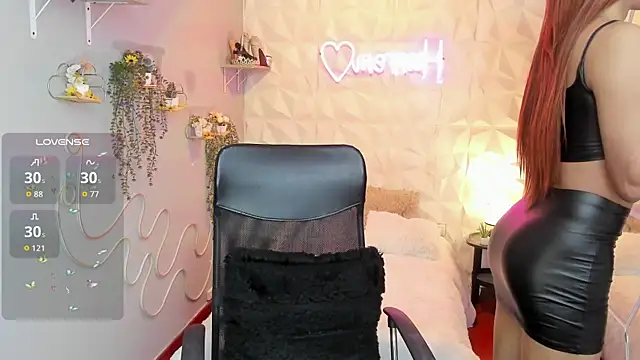 hurrencam online show from 10, 11, 2025