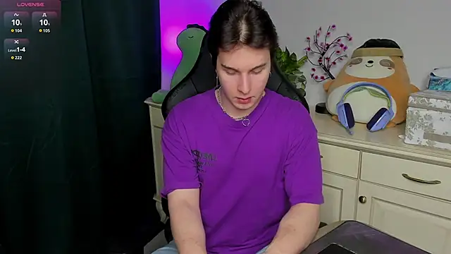 Vincent Strong online show from 7, 2, 2026