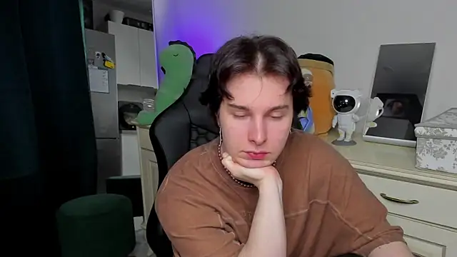 Vincent Strong online show from 22, 4, 2026