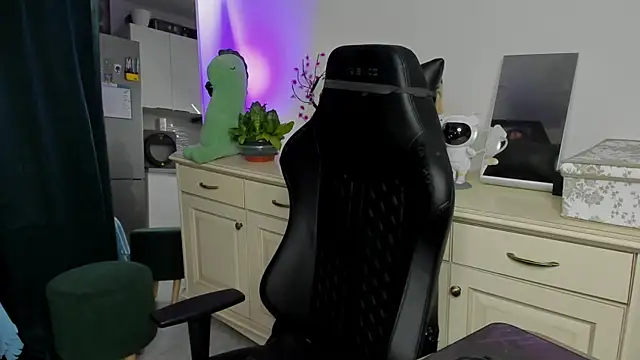 Vincent Strong online show from 24, 4, 2026