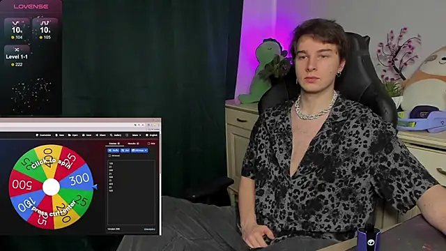 Vincent Strong online show from 19, 10, 2025