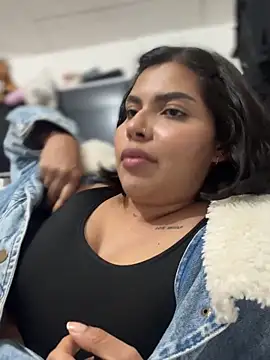 GigiiStone online show from 18, 11, 2025