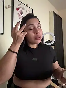 GigiiStone online show from 21, 4, 2026