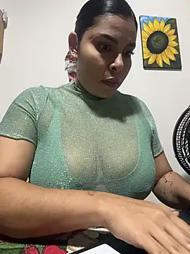 GigiiStone online show from 2, 12, 2025