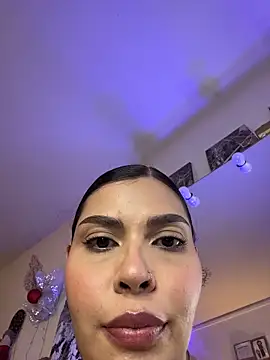 GigiiStone online show from 17, 12, 2025