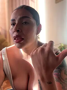 GigiiStone online show from 17, 11, 2025