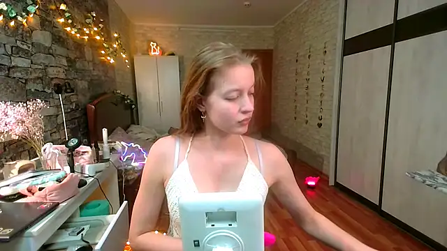   Aphrodita  wow   online show from 21, 2, 2026