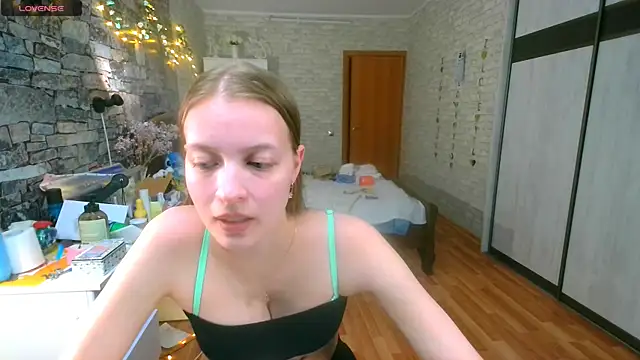   Aphrodita  wow   online show from 22, 5, 2026