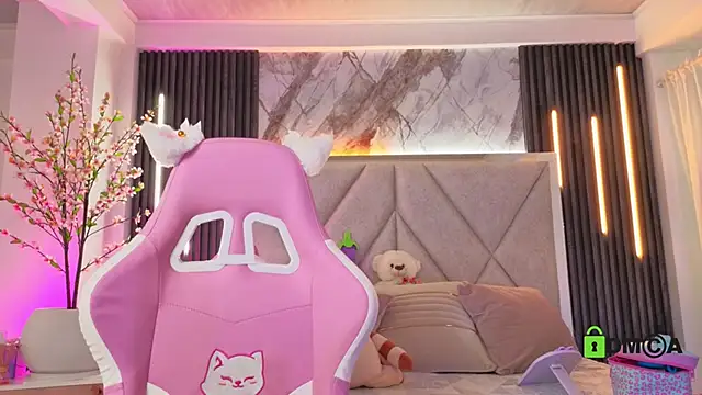 Happy tits online show from 4, 6, 2026