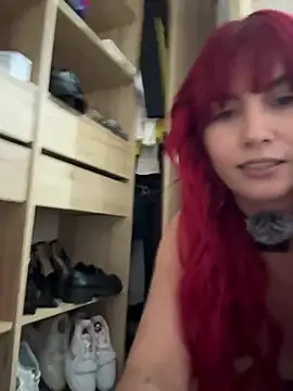 Snapshot of zafiro_mo0n chatting on 19, 3, 2025 zafiro mo0n online show from 19, 3, 2025