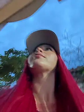 zafiro mo0n online show from 24, 10, 2025