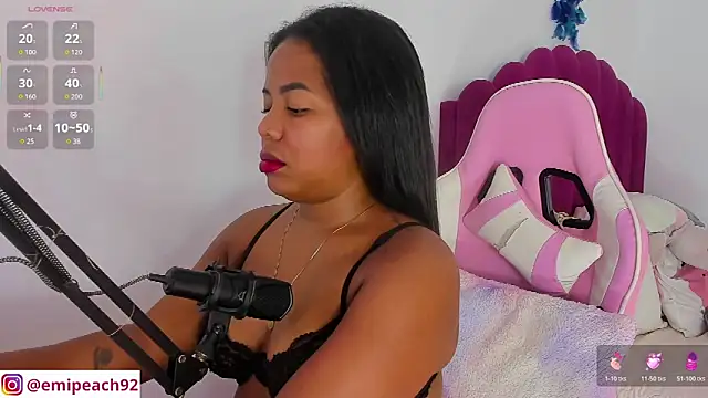 samanthaabloom online show from 3, 3, 2026