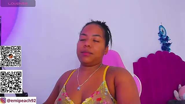 Snapshot of samanthaabloom chatting on 17, 7, 2026 samanthaabloom online show from 17, 7, 2026