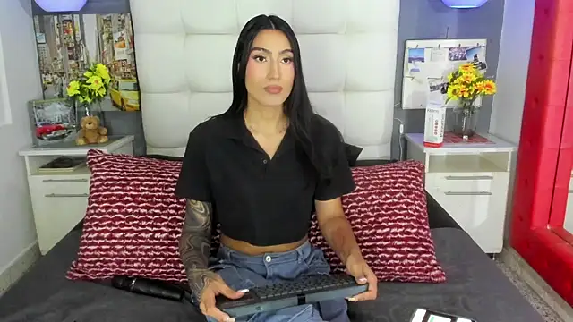 Taly Fox online show from 28, 11, 2025