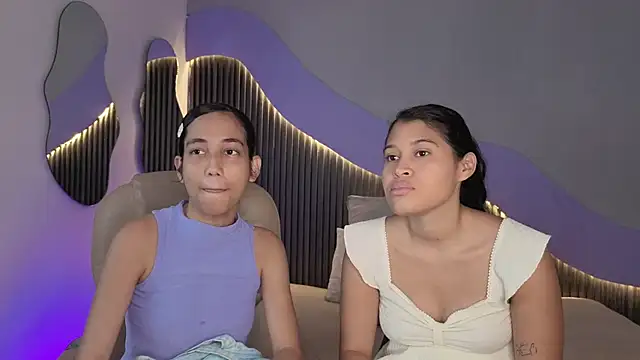 hot little bunny online show from 23, 4, 2026