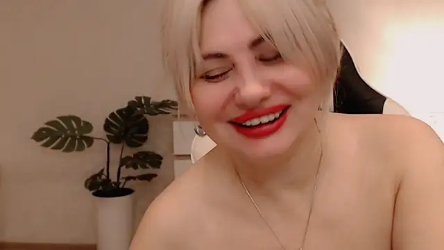 Snapshot of Lola_Richie chatting on 13, 1, 2026 Lola Richie online show from 13, 1, 2026