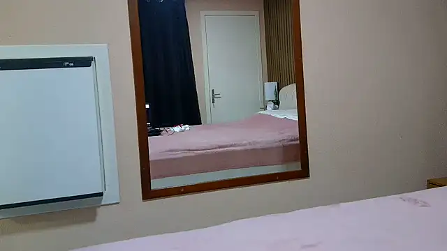 Kellynha Sweet online show from 8, 3, 2026