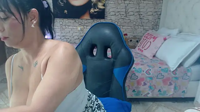 AlissonTyler4u online show from 22, 4, 2026