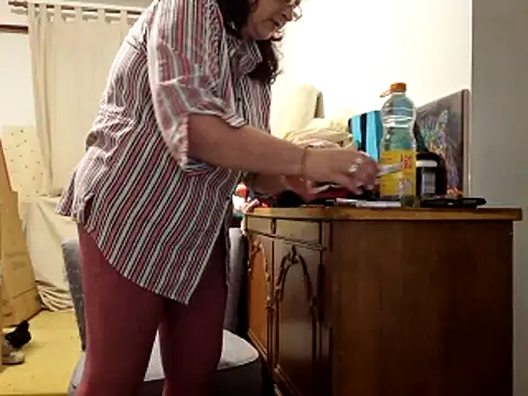 Samantha Squirtxh online show from 24, 10, 2025