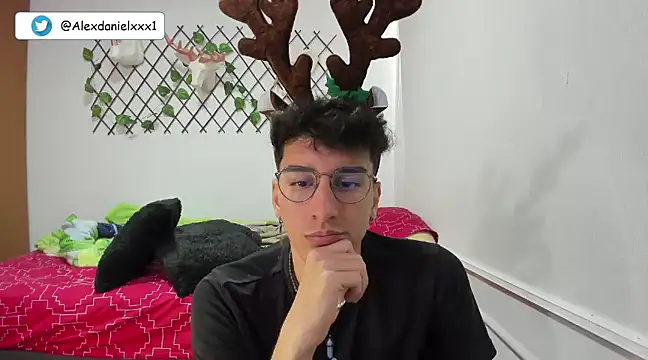 Jackson Careyy online show from 10, 12, 2024