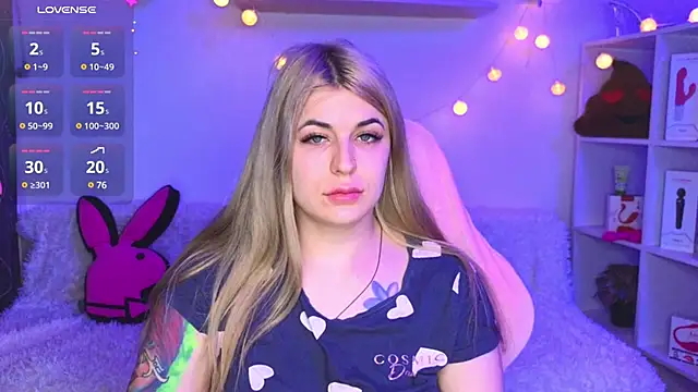 Sugarr Lola online show from 2, 2, 2025