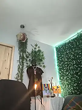 VickyJackson  online show from 11, 2, 2026