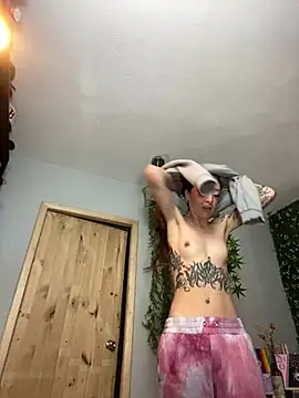 VickyJackson  online show from 19, 3, 2026