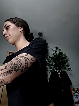 VickyJackson  online show from 10, 2, 2026