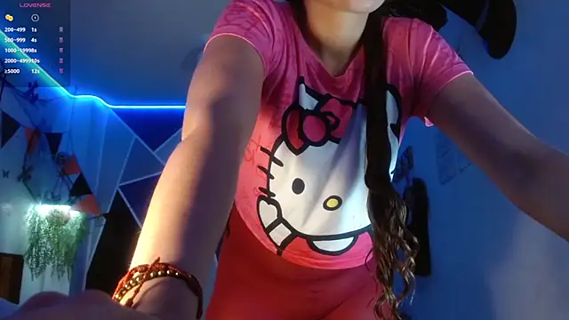 DaMikaela  online show from 18, 10, 2025