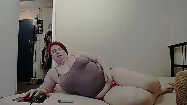 NikolRedMilf online show from 18, 1, 2025