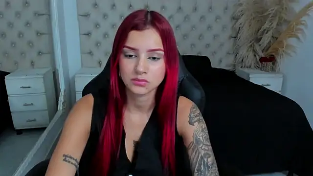 CinthiaCollins online show from 16, 7, 2026