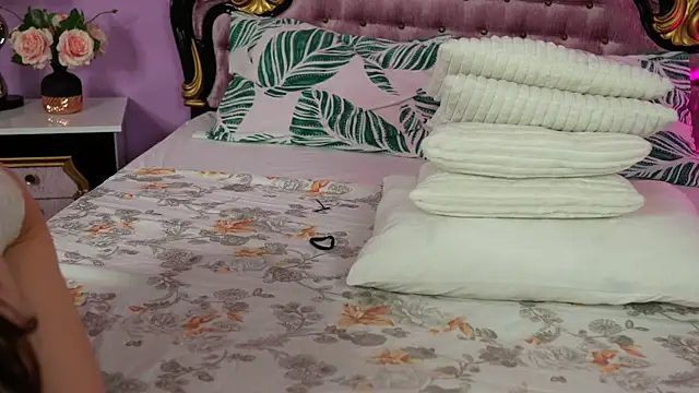 MyaJenson online show from 21, 4, 2026