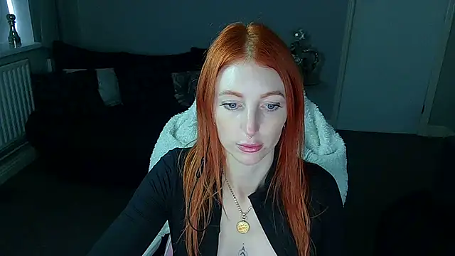 Red firesquirt online show from 28, 1, 2025
