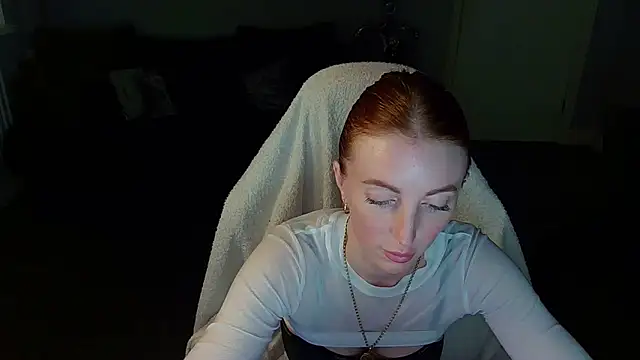 Red firesquirt online show from 5, 11, 2025