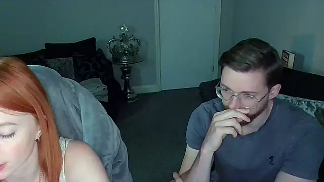 Red firesquirt online show from 18, 1, 2025