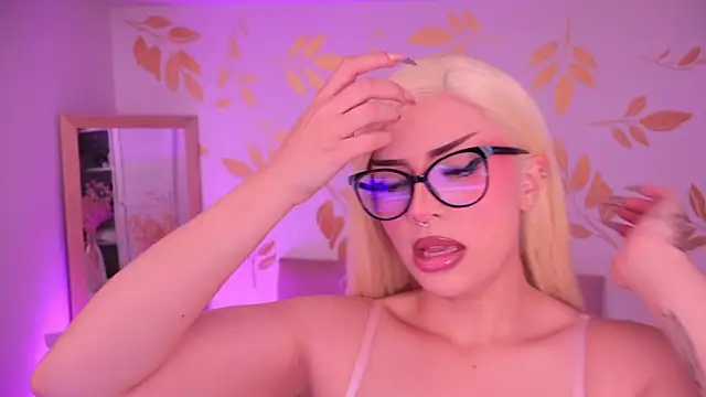 Misselektra   online show from 6, 2, 2026