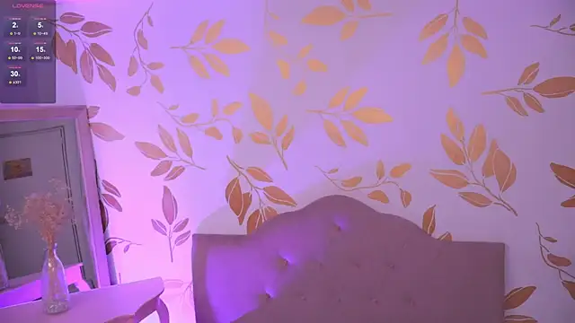 Misselektra   online show from 4, 12, 2025