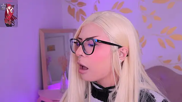 Misselektra   online show from 2, 12, 2025