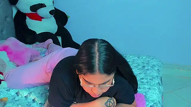 mabellfox online show from 12, 2, 2025