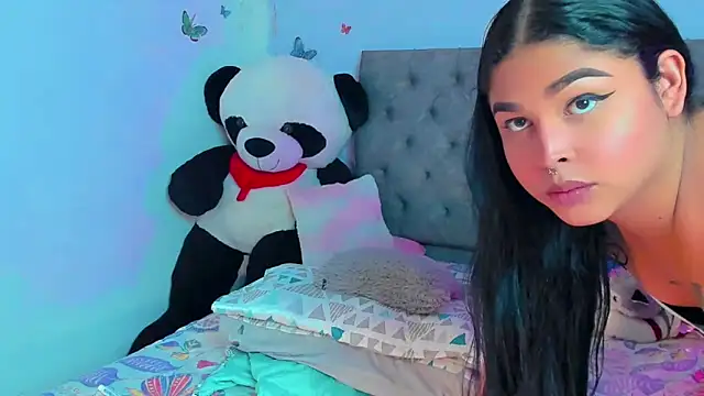 mabellfox online show from 25, 2, 2025