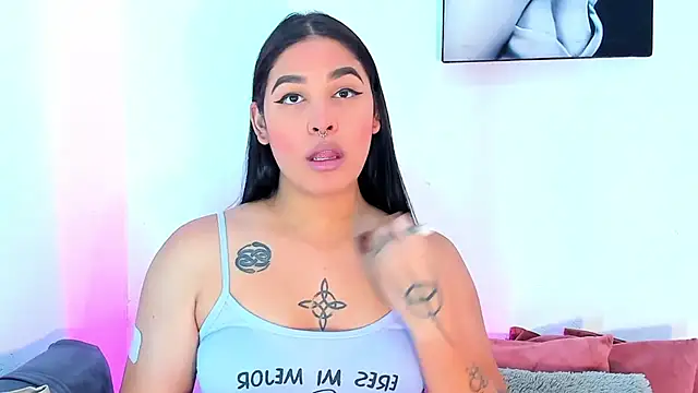 Snapshot of mabellfox chatting on 27, 10, 2025 mabellfox online show from 27, 10, 2025