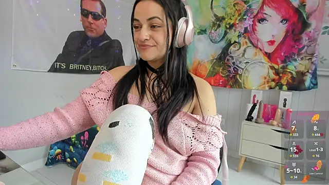 Snapshot of LovelyAzucena chatting on 24, 10, 2025 LovelyAzucena online show from 24, 10, 2025