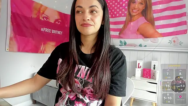 LovelyAzucena online show from 2, 12, 2025