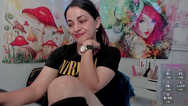 LovelyAzucena online show from 3, 3, 2025