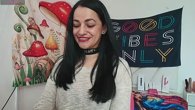 LovelyAzucena online show from 26, 3, 2026