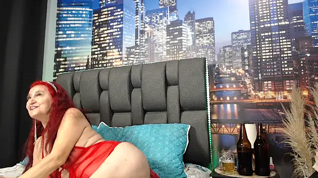 Snapshot of Lucy_mature8 chatting on 28, 4, 2026 Lucy mature8 online show from 28, 4, 2026