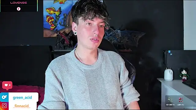 Snapshot of Green_acid01 chatting on 21, 10, 2025 Green acid01 online show from 21, 10, 2025