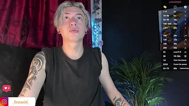 Snapshot of Green_acid01 chatting on 13, 3, 2025 Green acid01 online show from 13, 3, 2025