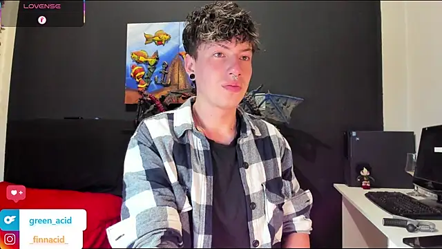 Snapshot of Green_acid01 chatting on 13, 9, 2025 Green acid01 online show from 13, 9, 2025